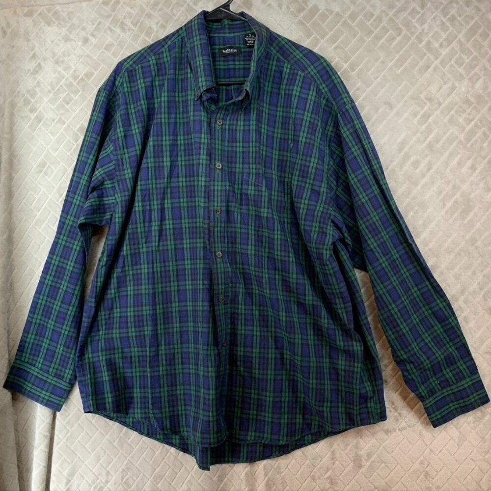 Van Heusen Mens XL Casual Button Up Shirt Blue Green Plaid Long Sleeve Office
